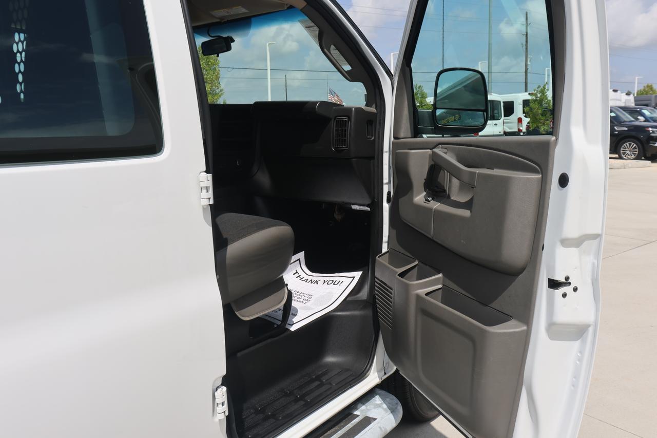 2023 GMC SAVANA G2500 Houston TX