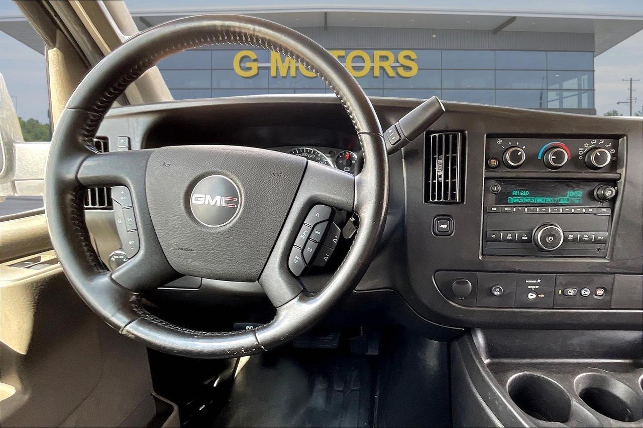 2023 GMC SAVANA G2500 Houston TX
