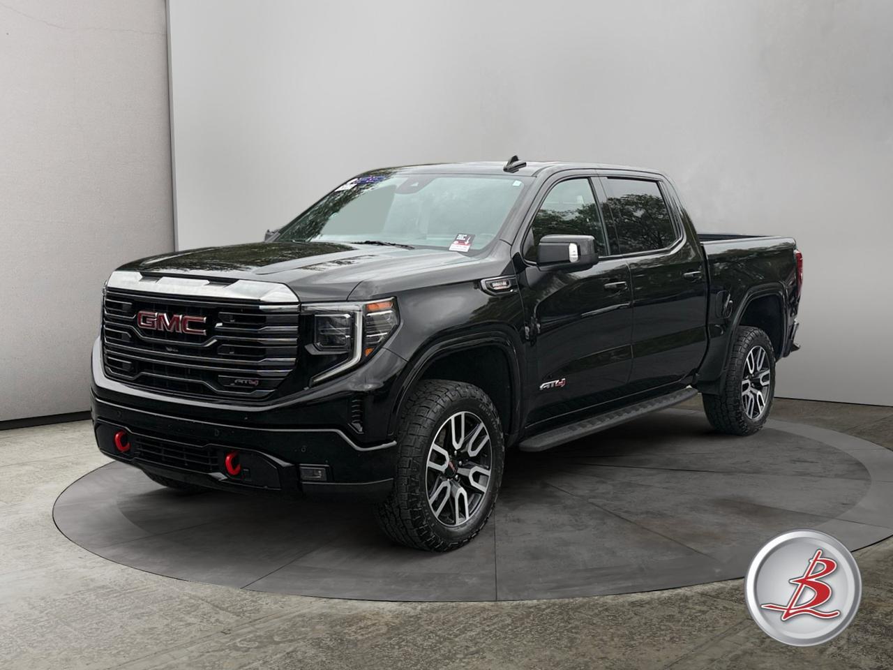 2023 GMC SIERRA 1500 Crew Cab 4x4 AT4 3.0 Duramax Diesel