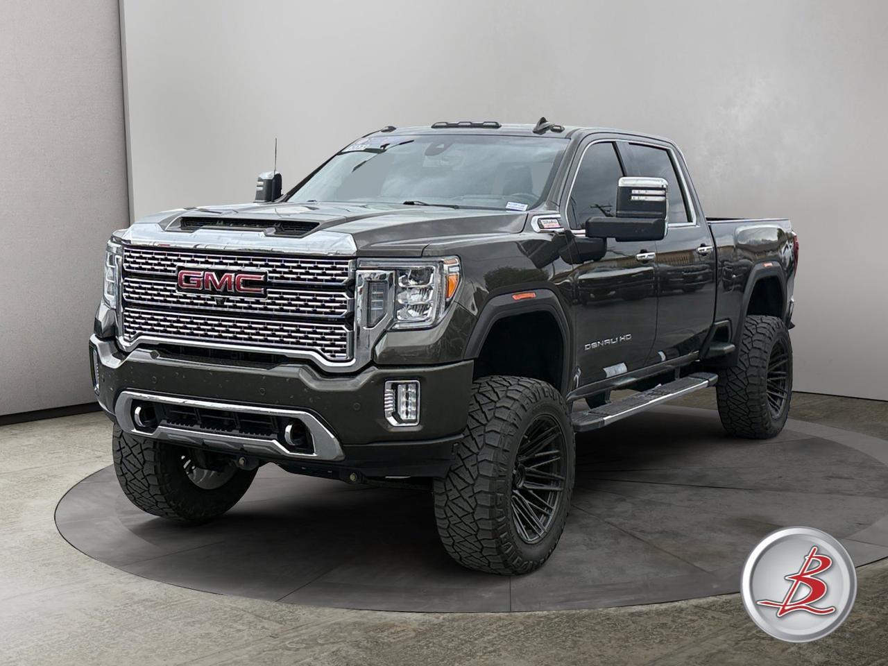 2023 GMC SIERRA 3500HD Crew Cab 4x4 Denali 6.6 Duramax Diesel