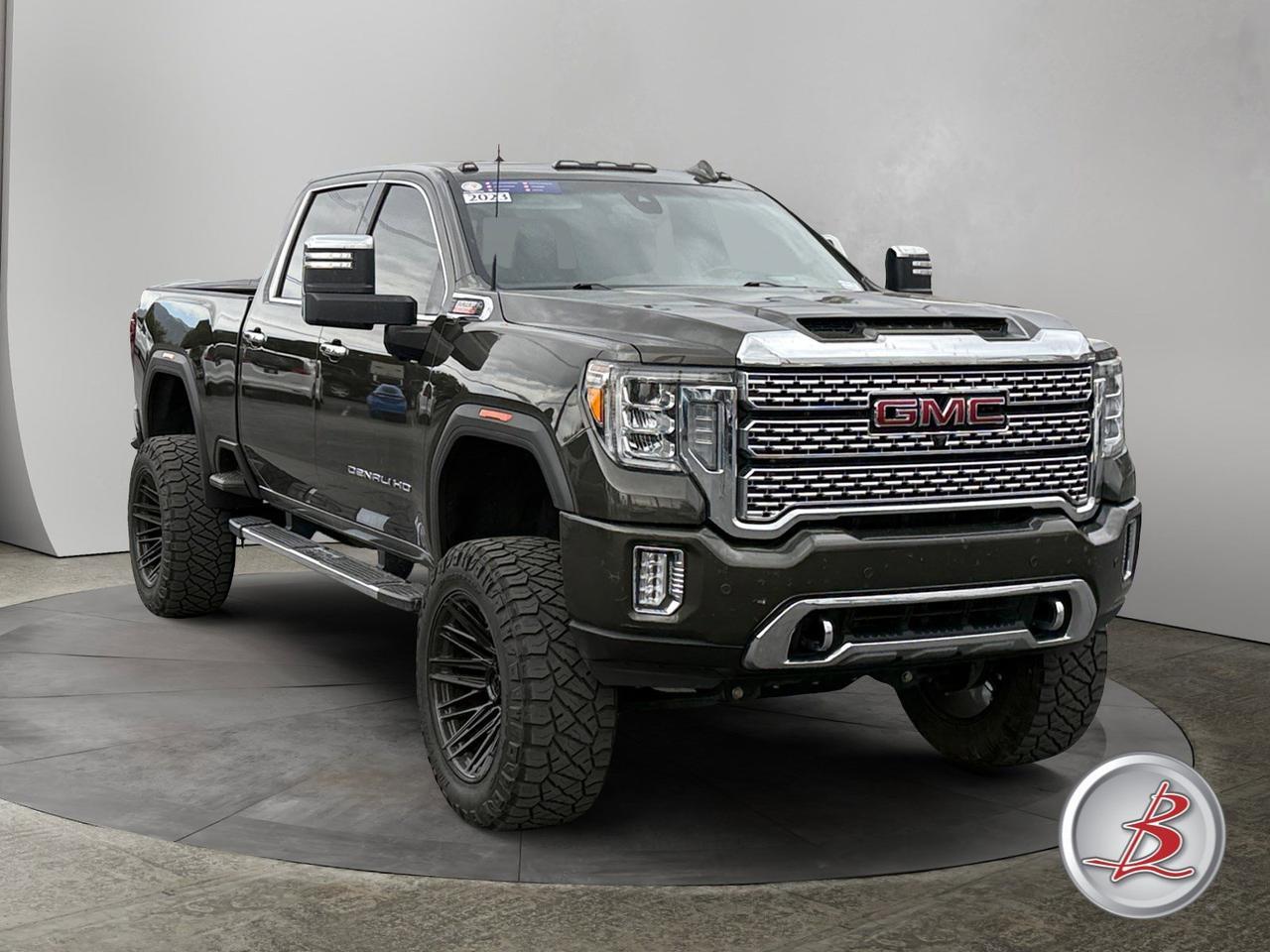 2023 GMC SIERRA 3500HD Crew Cab 4x4 Denali 6.6 Duramax Diesel