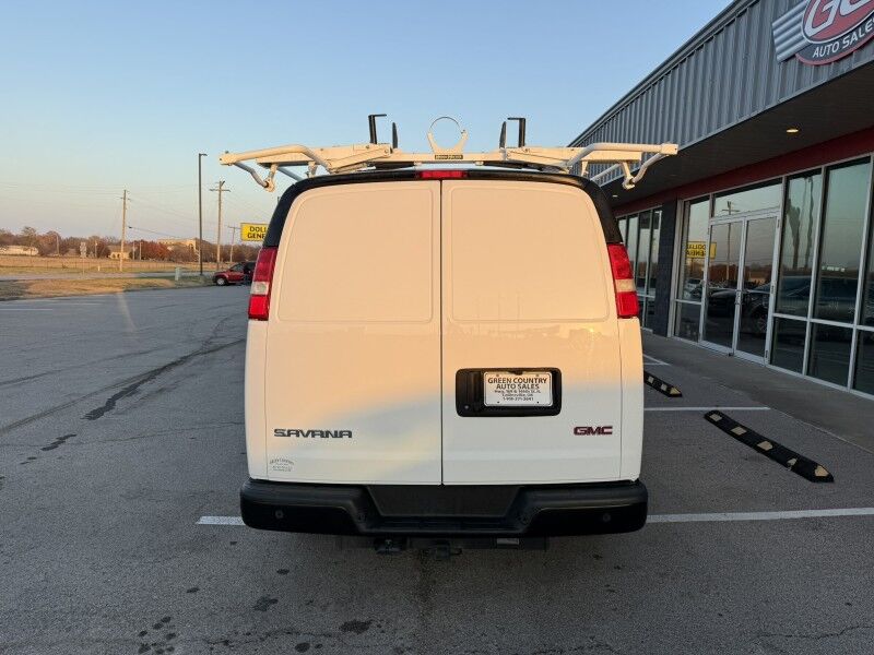 2023 GMC Savana 2500 Cargo Van 12k mi's Collinsville OK