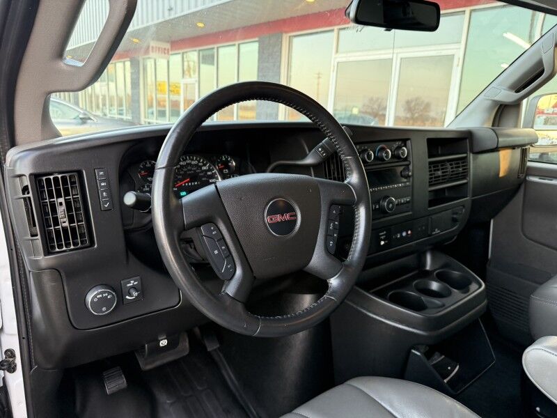 2023 GMC Savana 2500 Cargo Van 12k mi's Collinsville OK