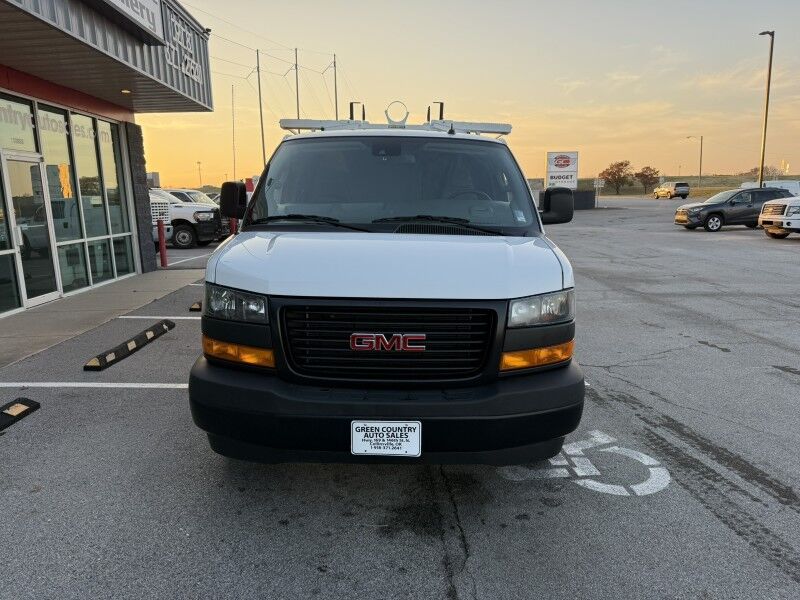 2023 GMC Savana 2500 Cargo Van 12k mi's Collinsville OK