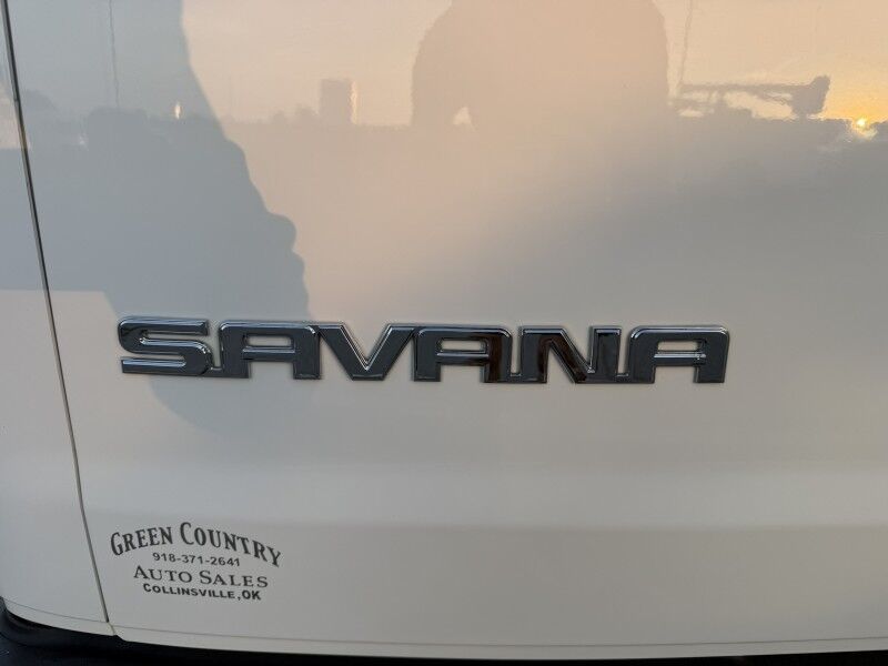 2023 GMC Savana 2500 Cargo Van 12k mi's Collinsville OK