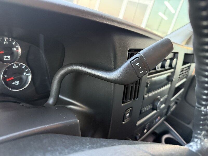 2023 GMC Savana 2500 Cargo Van 12k mi's Collinsville OK