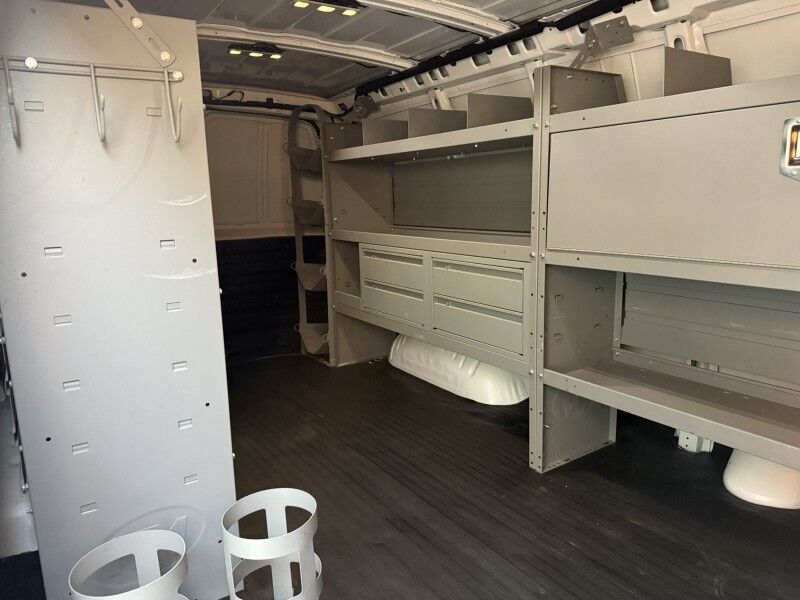2023 GMC Savana 2500 Cargo Van 12k mi's Collinsville OK