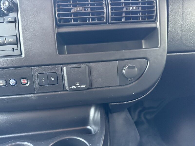 2023 GMC Savana 2500 Cargo Van 12k mi's Collinsville OK