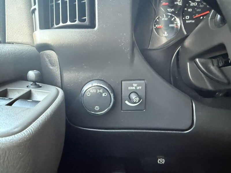 2023 GMC Savana 2500 Cargo Van 12k mi's Collinsville OK