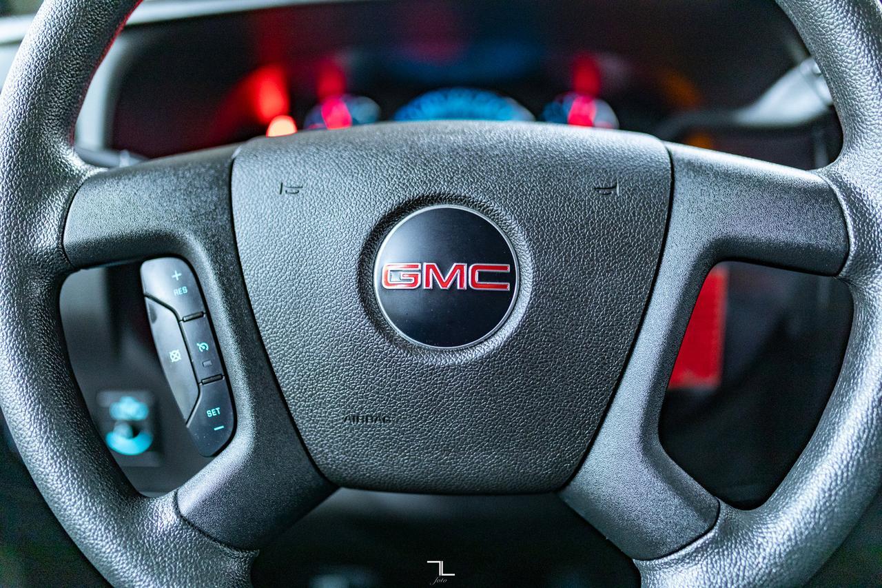 2023 GMC Savana 2500 Cargo Van BCam Red Deer AB