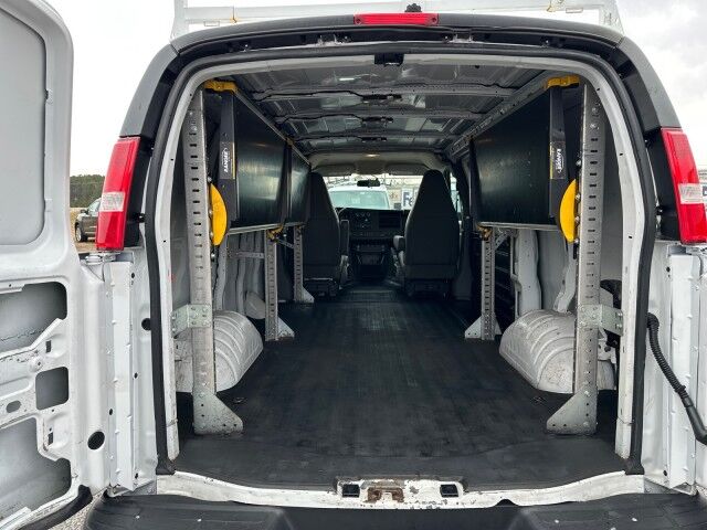 2023 GMC Savana 2500 Cargo Van w/ Ladder Rack & Shelving Ashland VA