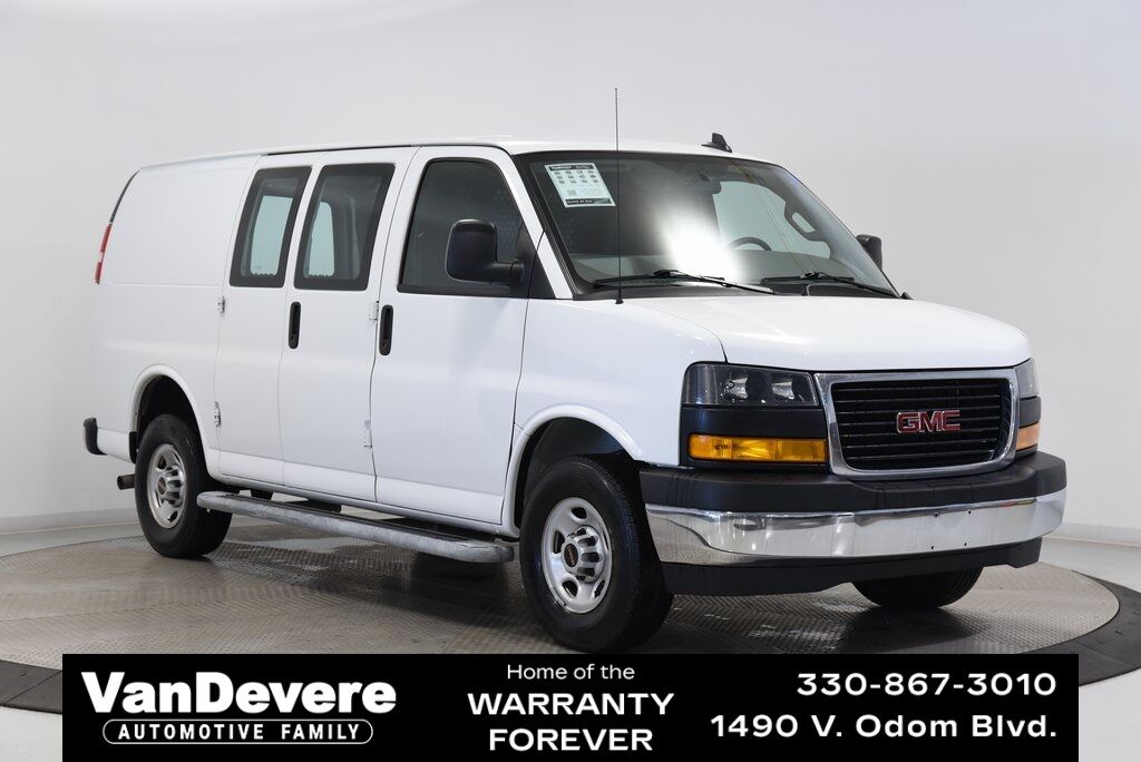2023 GMC Savana 2500 Work Van Akron