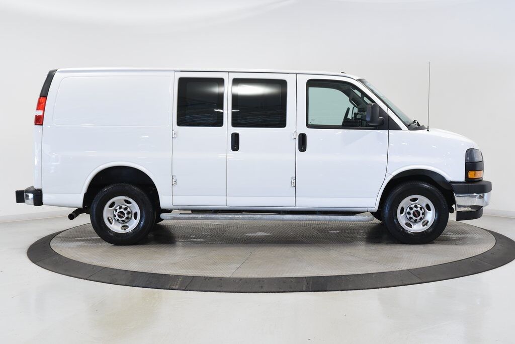 2023 GMC Savana 2500 Work Van Akron