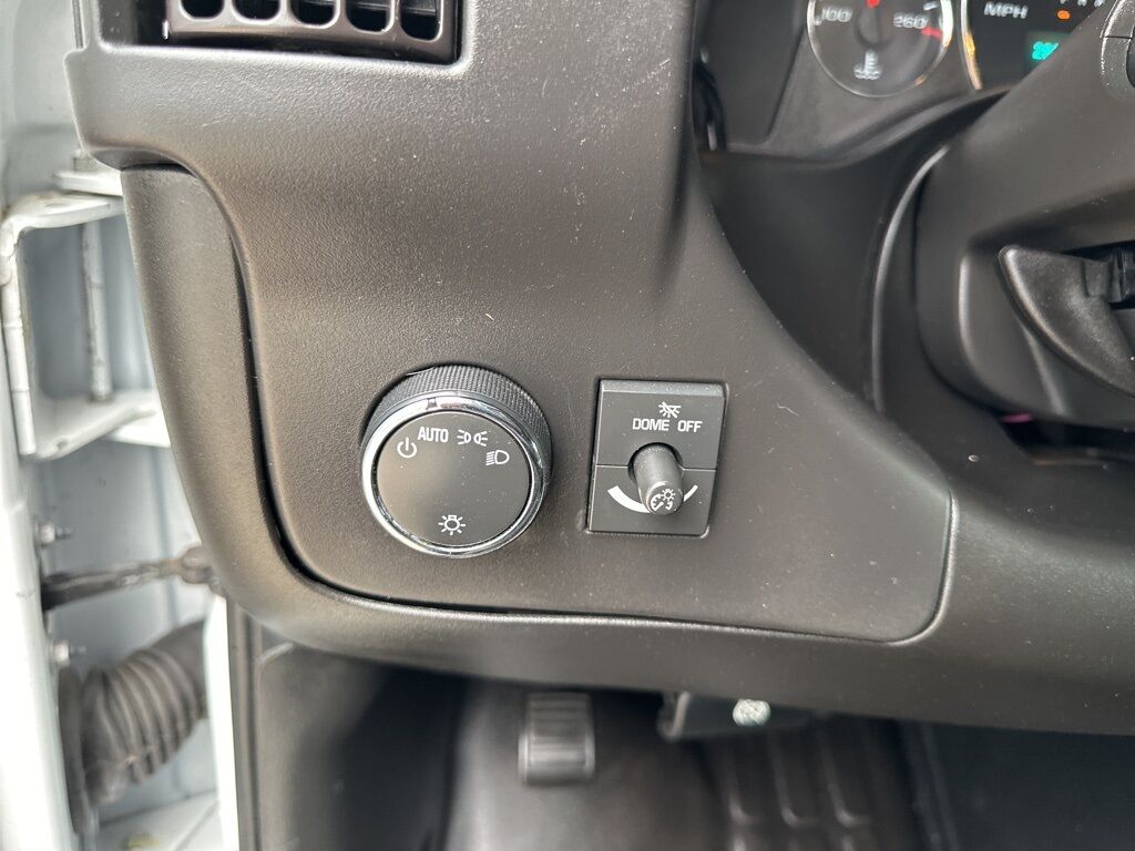 2023 GMC Savana 2500 Work Van Green Bay WI