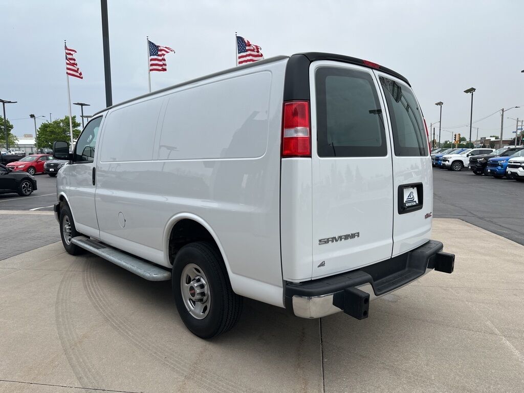 2023 GMC Savana 2500 Work Van Green Bay WI