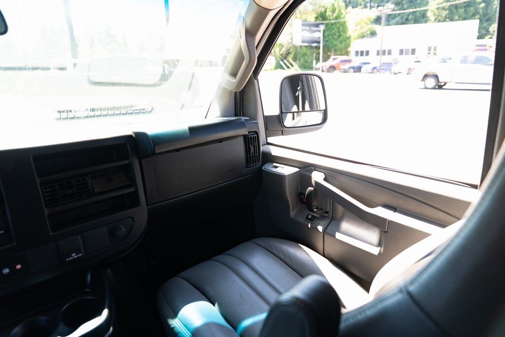 2023 GMC Savana 2500 Work Van Milwaukie OR