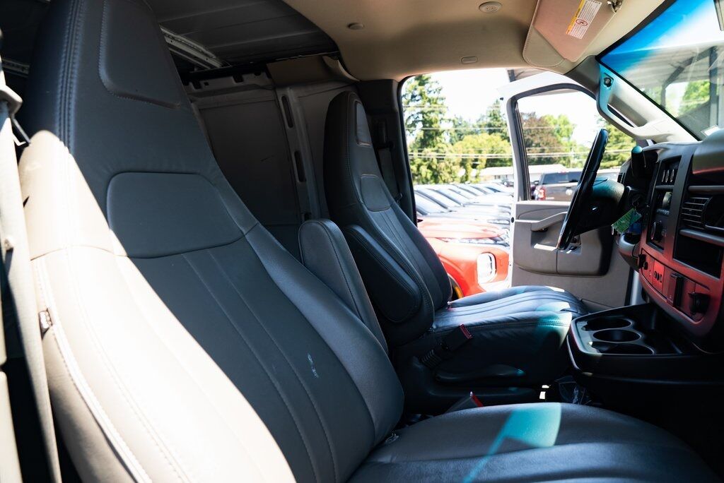 2023 GMC Savana 2500 Work Van Milwaukie OR