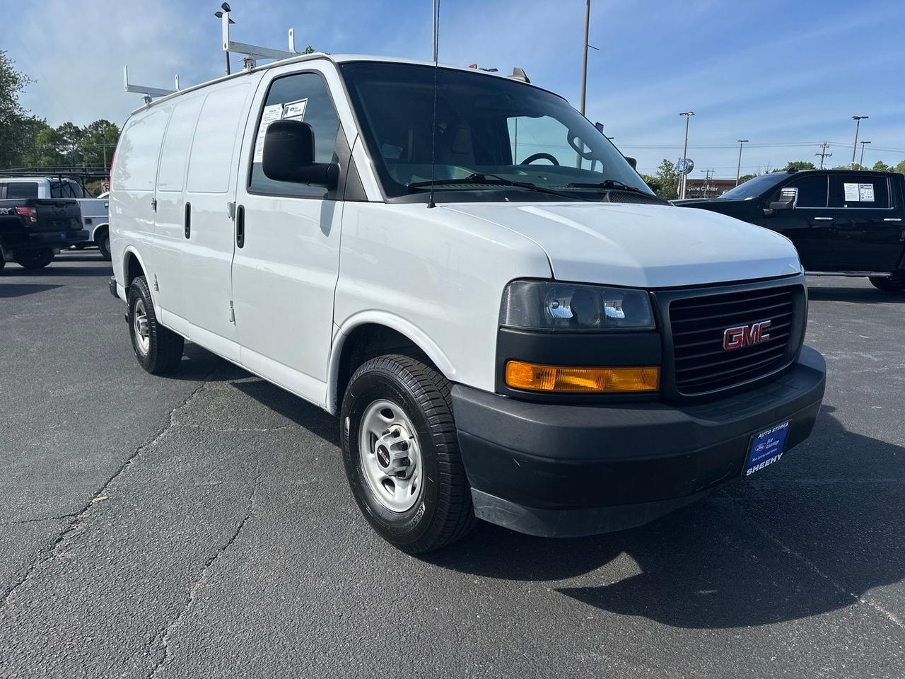 2023 GMC Savana 2500 Work Van