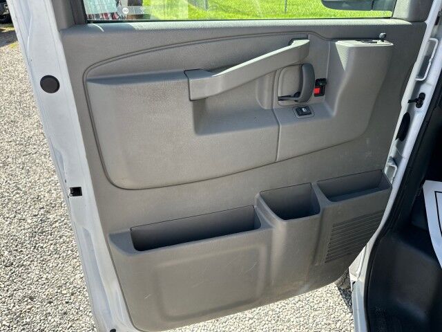 2023 GMC Savana 2500Cargo Van w/ Ladder Rack & Bin Pkg Ashland VA