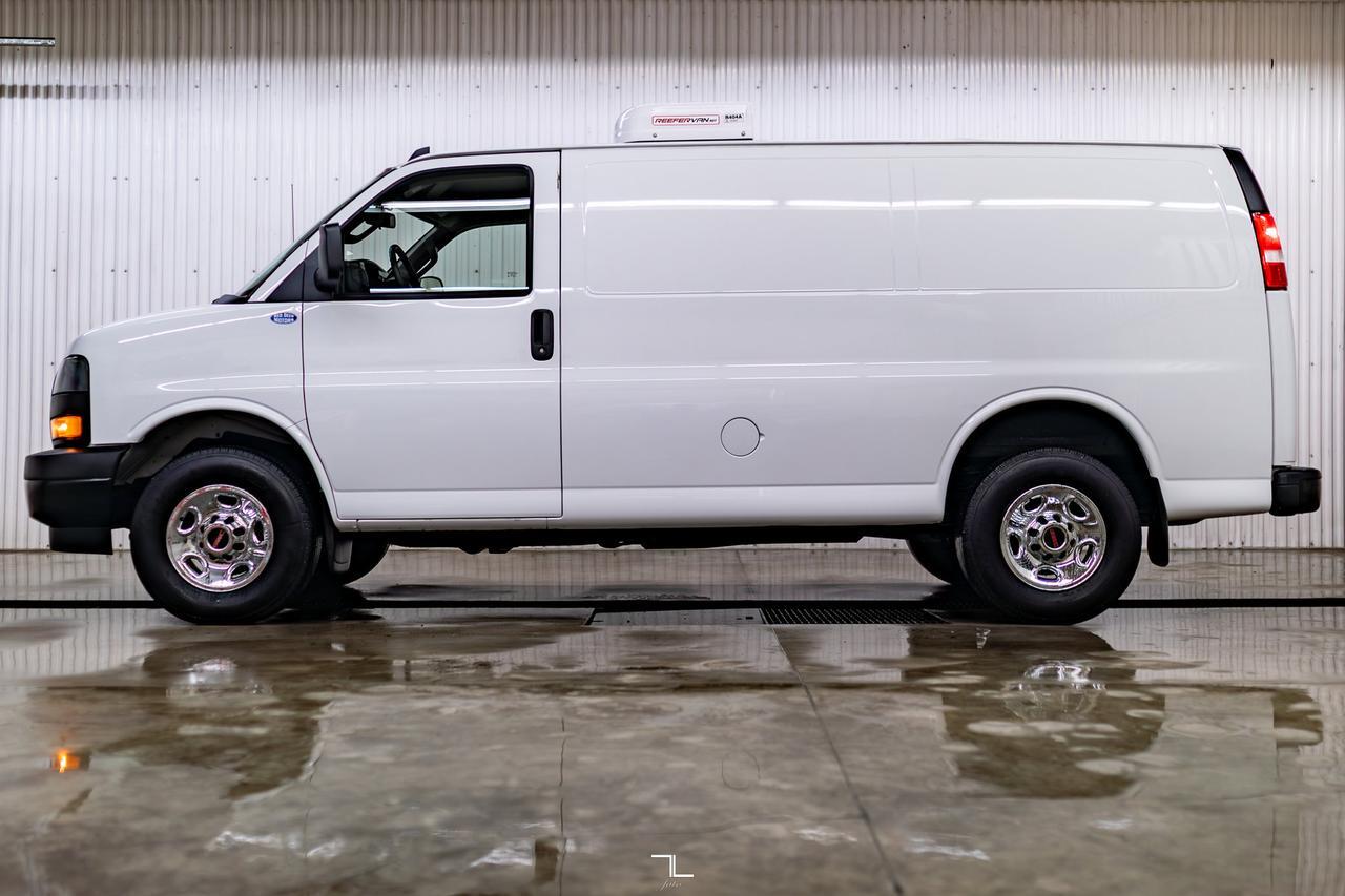 2023 GMC Savana 3500 Cargo Van Reefer BCam Red Deer AB