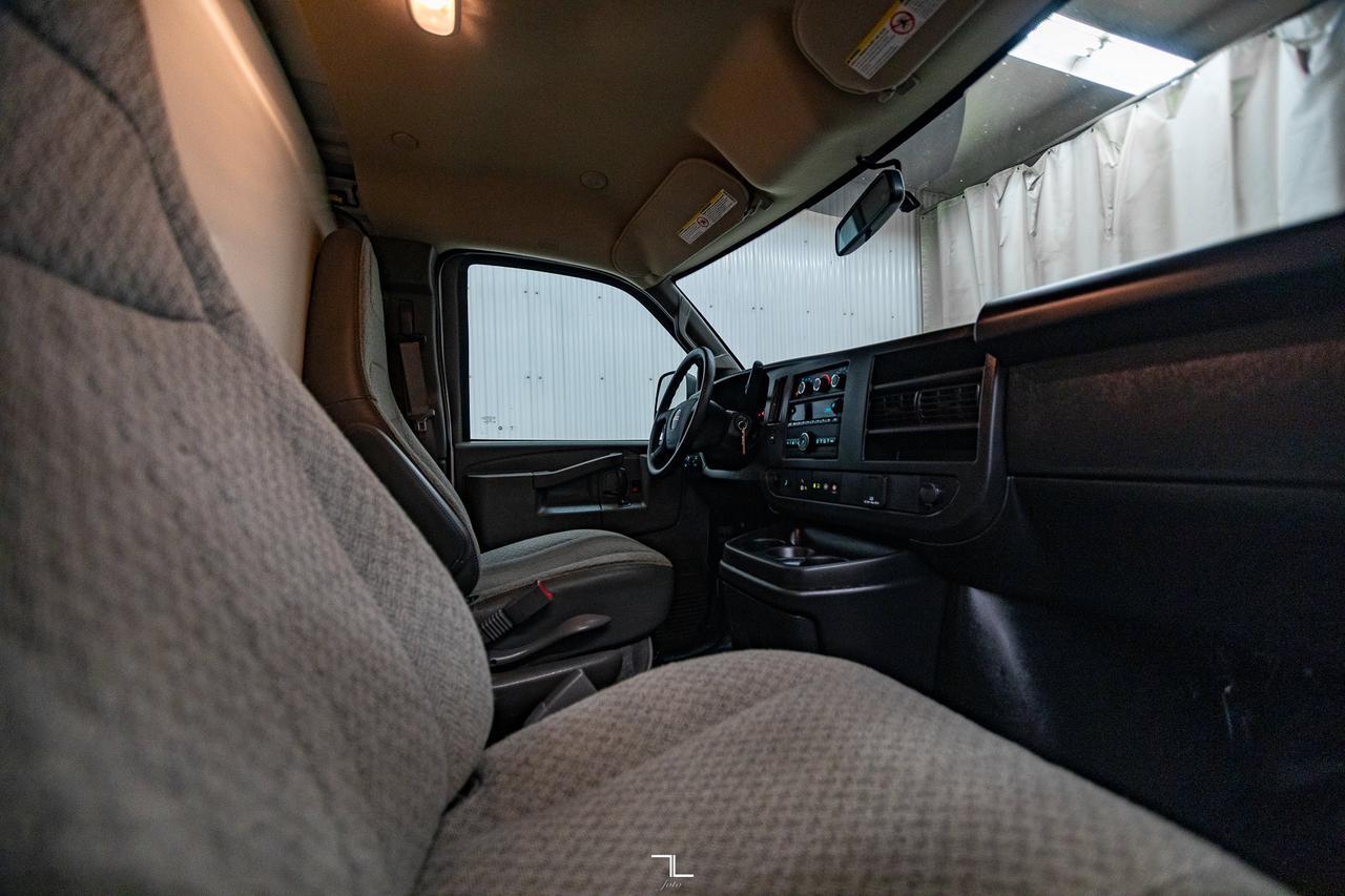 2023 GMC Savana 3500 Cargo Van Reefer BCam Red Deer AB