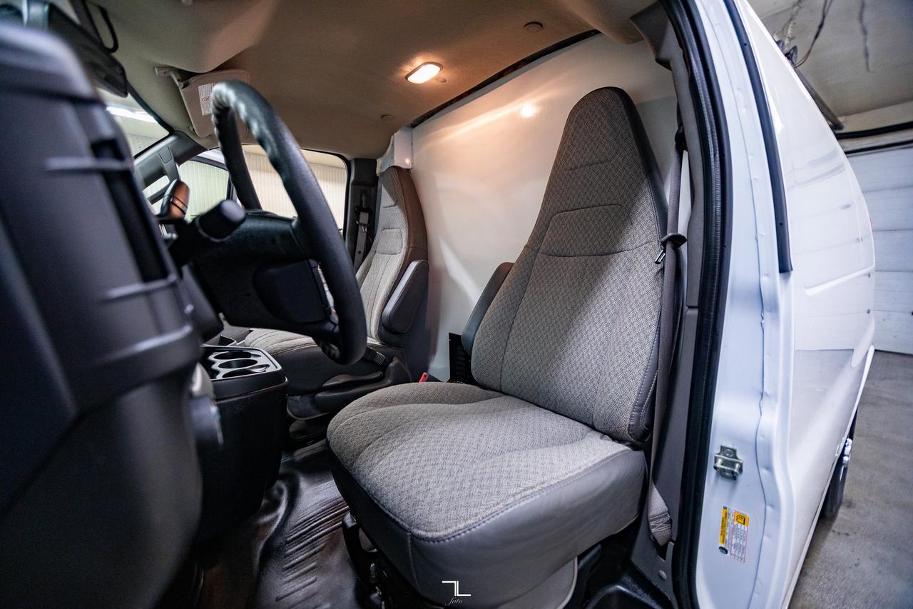 2023 GMC Savana 3500 Cargo Van Reefer BCam Red Deer AB