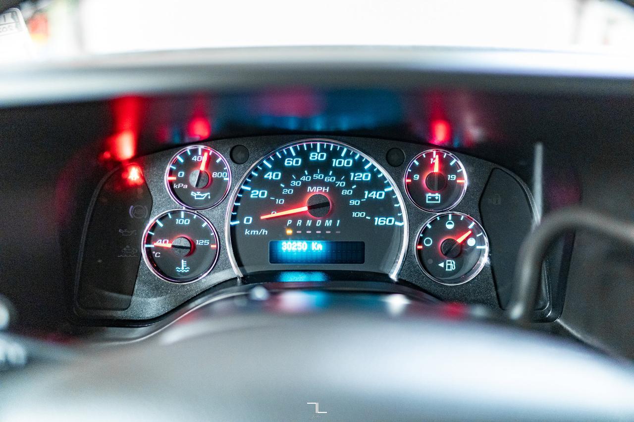 2023 GMC Savana 3500 Cargo Van Reefer BCam Red Deer AB