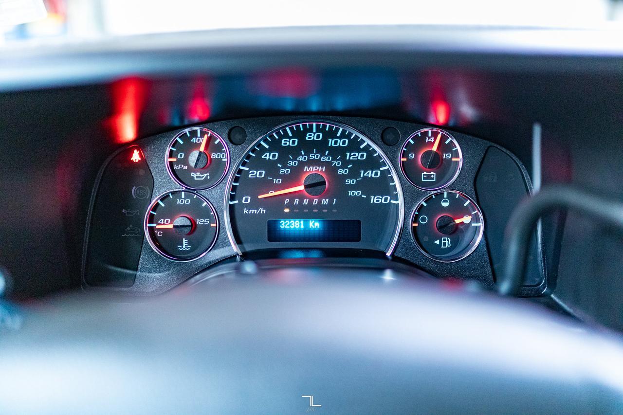 2023 GMC Savana 3500 Cargo Van Reefer BCam Red Deer AB