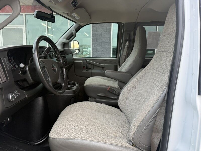 2023 GMC Savana 3500 Extended 15 Passenge LS Collinsville OK