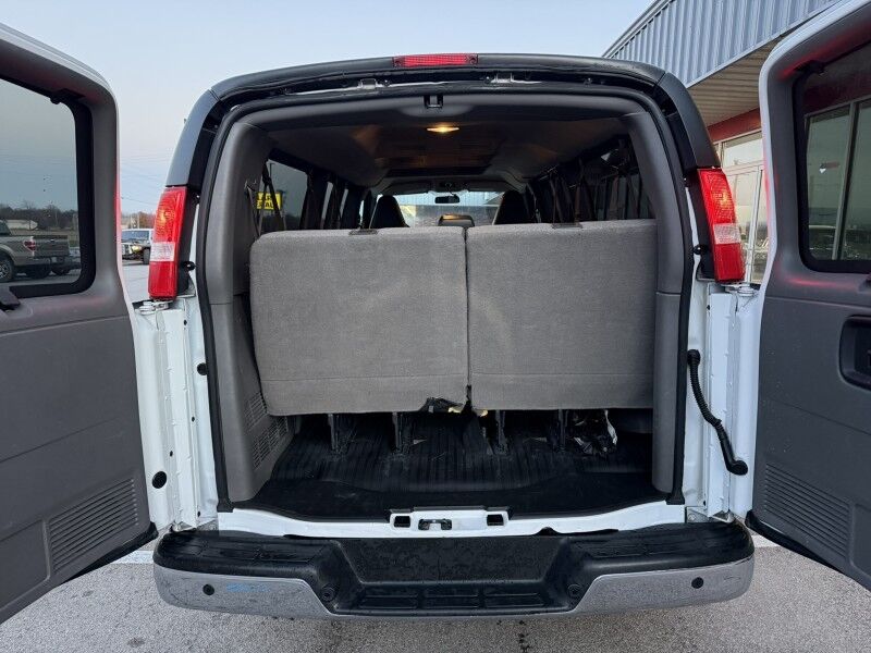 2023 GMC Savana 3500 Extended 15 Passenge LS Collinsville OK
