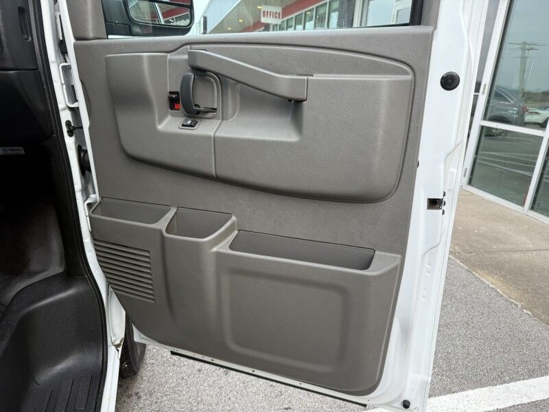 2023 GMC Savana 3500 Extended 15 Passenger Van LS Collinsville OK