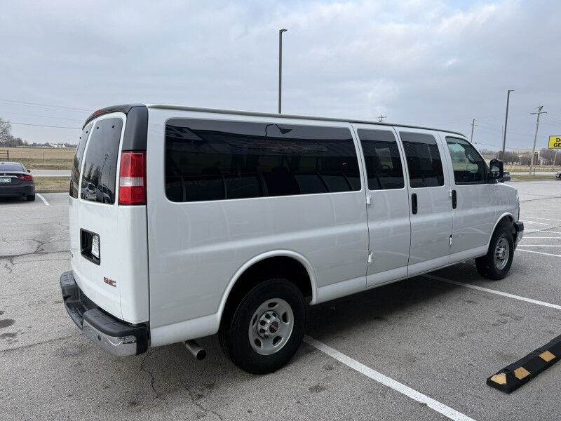 2023 GMC Savana 3500 Extended 15 Passenger Van LS Collinsville OK