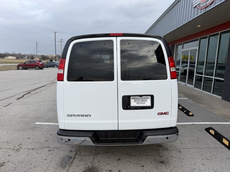 2023 GMC Savana 3500 Extended 15 Passenger Van LS Collinsville OK