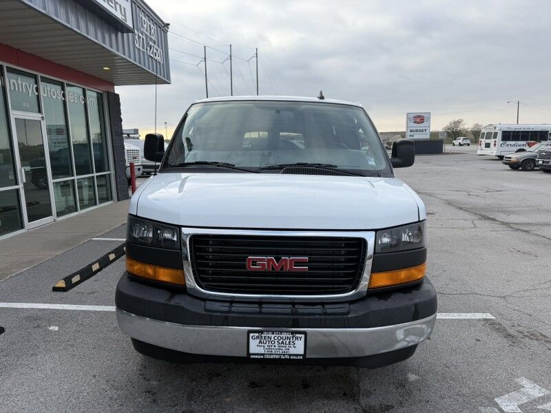2023 GMC Savana 3500 Extended 15 Passenger Van LS Collinsville OK