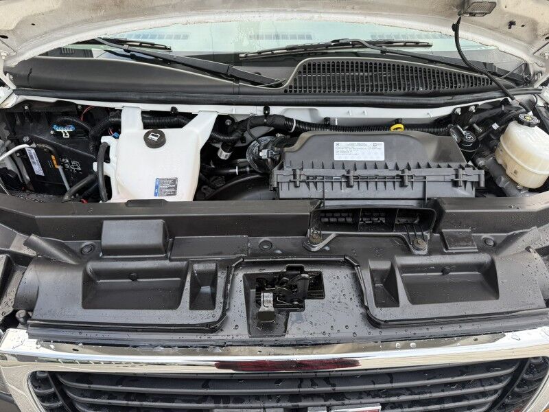 2023 GMC Savana 3500 Extended 15 Passenger Van LS Collinsville OK