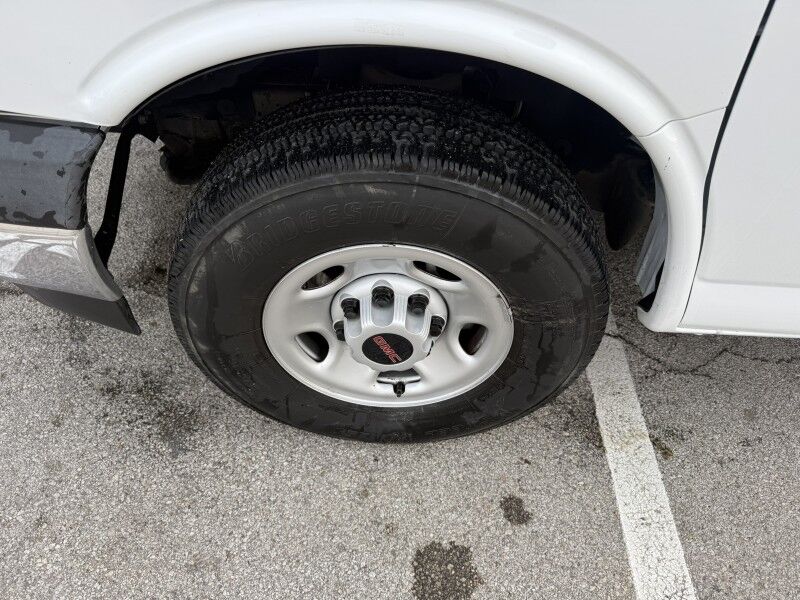 2023 GMC Savana 3500 Extended 15 Passenger Van LS Collinsville OK