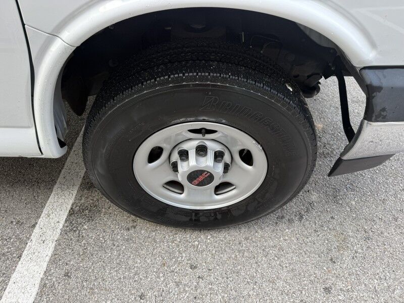 2023 GMC Savana 3500 Extended 15 Passenger Van LS Collinsville OK