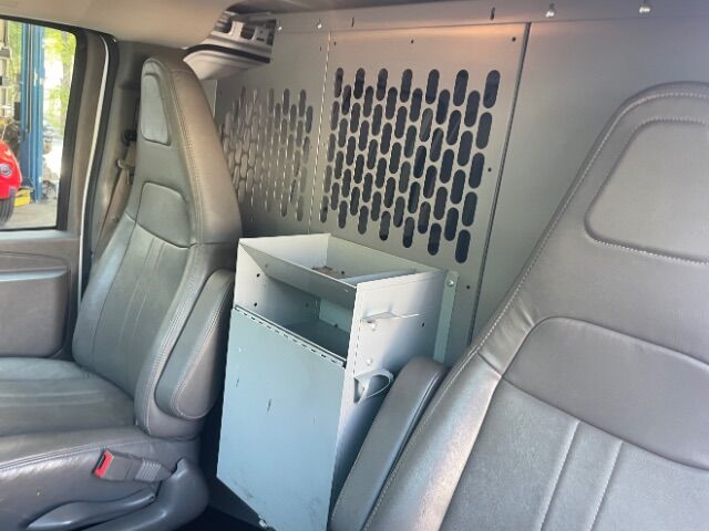 Photo 11