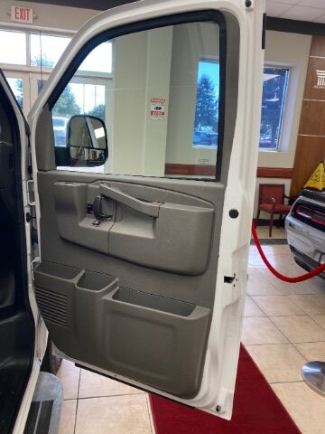 2023 GMC Savana Cargo RWD 2500 Regular Wheelbase Work Van Charlotte NC