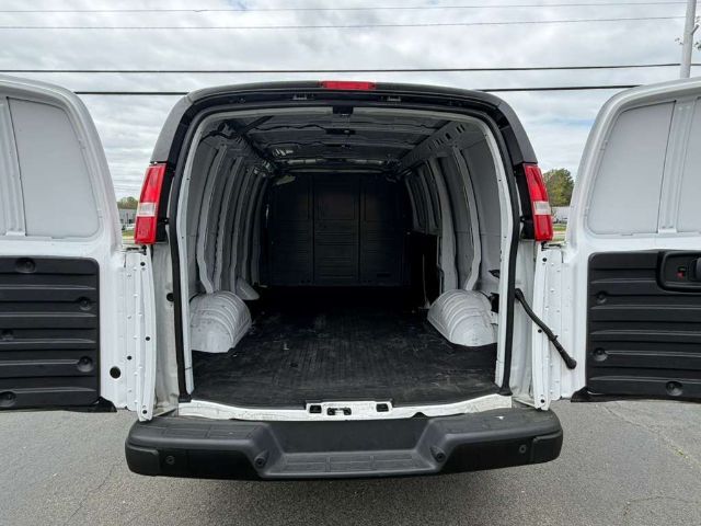 2023 GMC Savana Cargo RWD 2500 Regular Wheelbase Work Van Charlotte NC