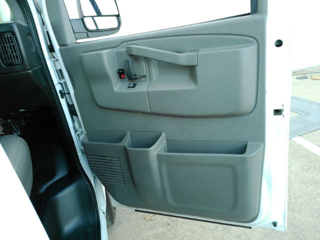 2023 GMC Savana Cargo RWD 2500 Regular Wheelbase Work Van Plano TX