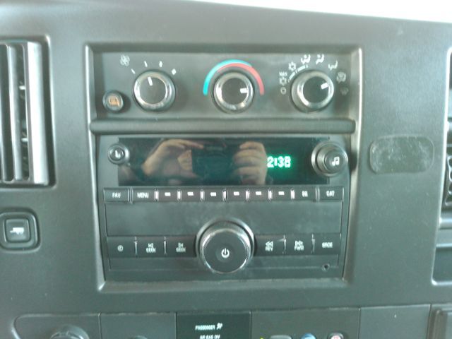 2023 GMC Savana Cargo RWD 2500 Regular Wheelbase Work Van Plano TX