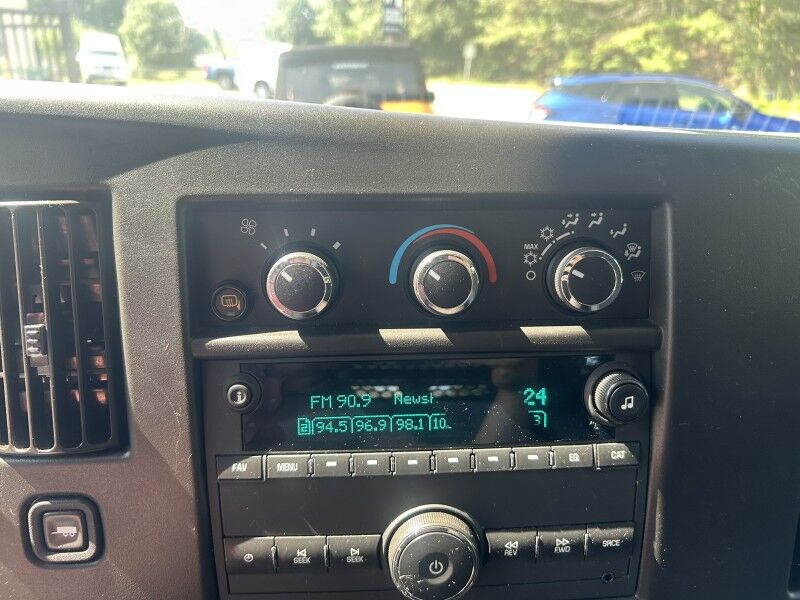 2023 GMC Savana Cargo Van - 1 OWNER - LOW MILES - VERY CLEAN Webster MA