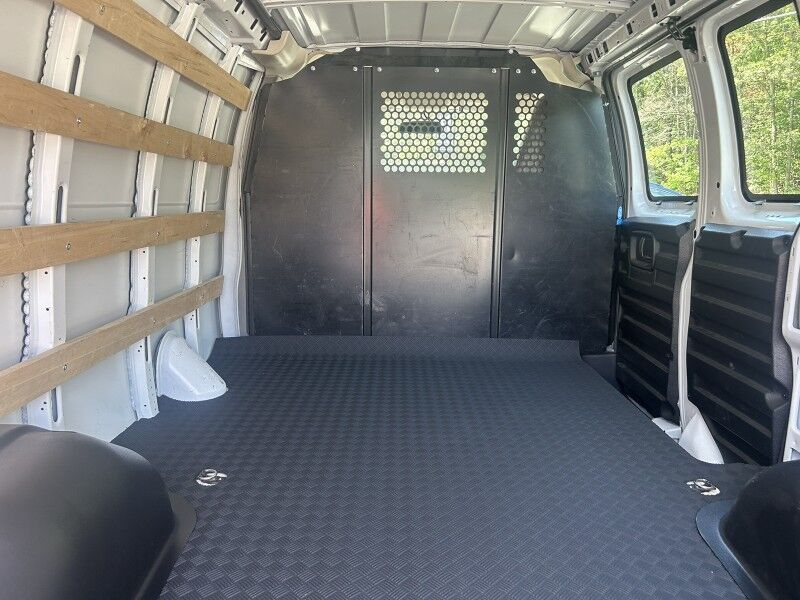 2023 GMC Savana Cargo Van - 1 OWNER - LOW MILES - VERY CLEAN Webster MA