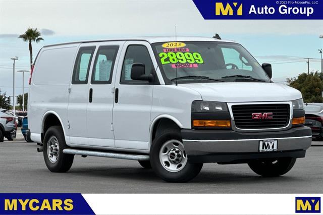 2023 GMC Savana Cargo Van