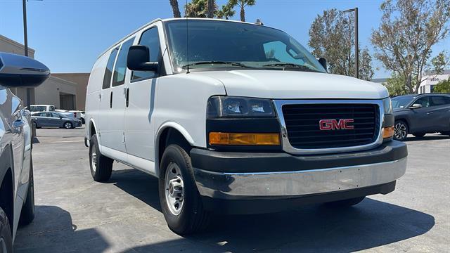 2023 GMC Savana Cargo Van 2500