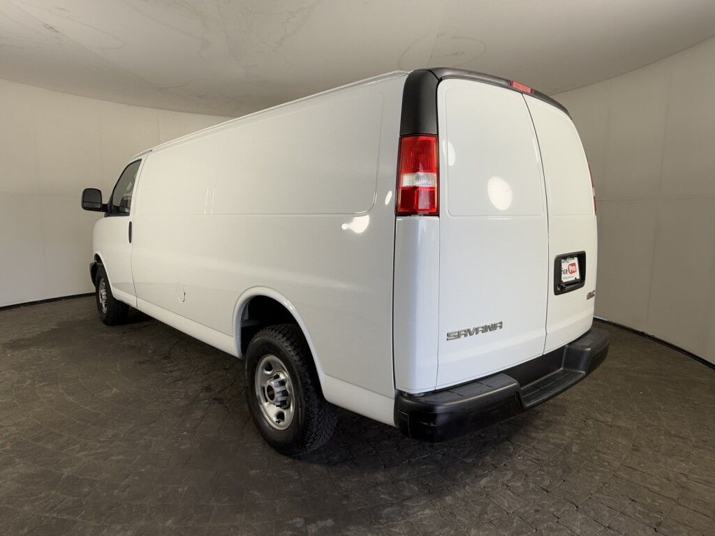 2023 GMC Savana Cargo Van Extended 2500 Maumee OH
