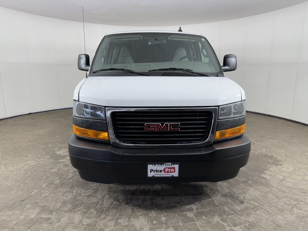 2023 GMC Savana Cargo Van Extended 2500 Maumee OH