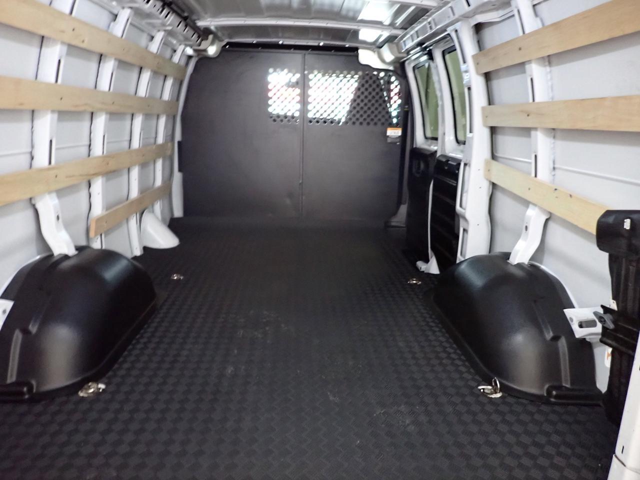 2023 GMC Savana Cargo Van G2500 CARGO Listowel ON