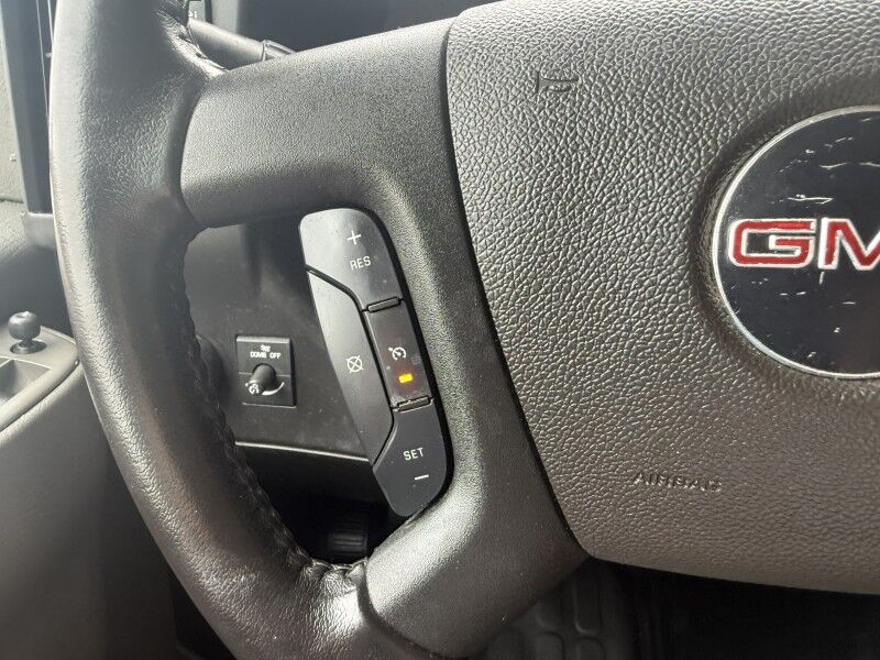 2023 GMC Savana G3500 SRW Box Van w/ Side Door Collinsville OK